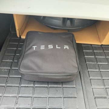 https://vehicle-cdn.autoleague.cloud/32409_61038761_18.jpg
