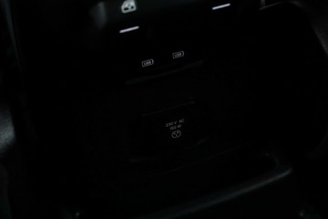 https://vehicle-cdn.autoleague.cloud/32409_61038762_35.jpg