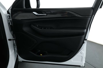 https://vehicle-cdn.autoleague.cloud/32409_61038766_11.jpg