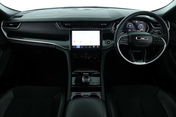 https://vehicle-cdn.autoleague.cloud/32409_61038766_26.jpg