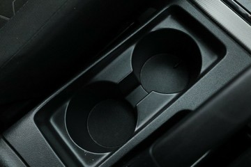 https://vehicle-cdn.autoleague.cloud/32409_61038768_30.jpg