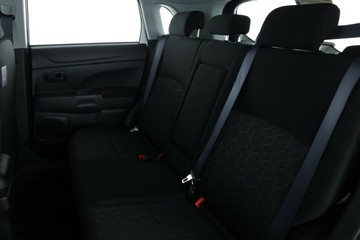 https://vehicle-cdn.autoleague.cloud/32409_61038768_34.jpg