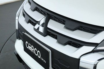https://vehicle-cdn.autoleague.cloud/32409_61038768_8.jpg