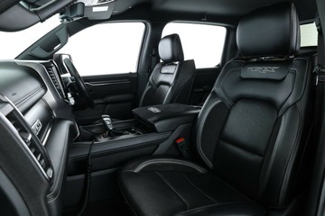 https://vehicle-cdn.autoleague.cloud/32409_61038775_32.jpg