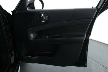 https://vehicle-cdn.autoleague.cloud/32409_61038777_19.jpg