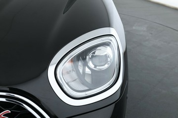 https://vehicle-cdn.autoleague.cloud/32409_61038777_9.jpg