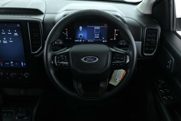 https://vehicle-cdn.autoleague.cloud/32409_61038896_23.jpg