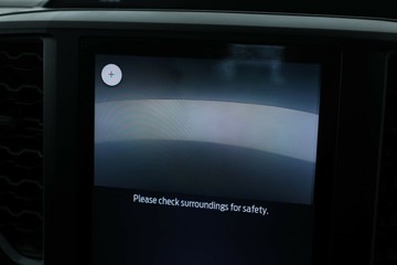 https://vehicle-cdn.autoleague.cloud/32409_61038896_29.jpg
