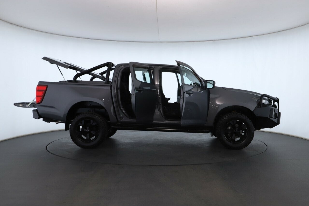 Mazda Bt-50 image 2