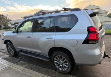 Toyota Landcruiser Prado image 3
