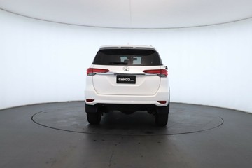 https://vehicle-cdn.autoleague.cloud/32409_61039014_14.jpg