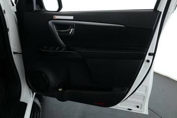 https://vehicle-cdn.autoleague.cloud/32409_61039014_18.jpg