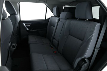 https://vehicle-cdn.autoleague.cloud/32409_61039014_33.jpg