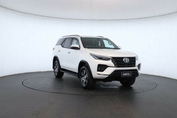 https://vehicle-cdn.autoleague.cloud/32409_61039014_5.jpg