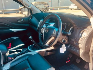 https://vehicle-cdn.autoleague.cloud/32409_61039031_27.jpg