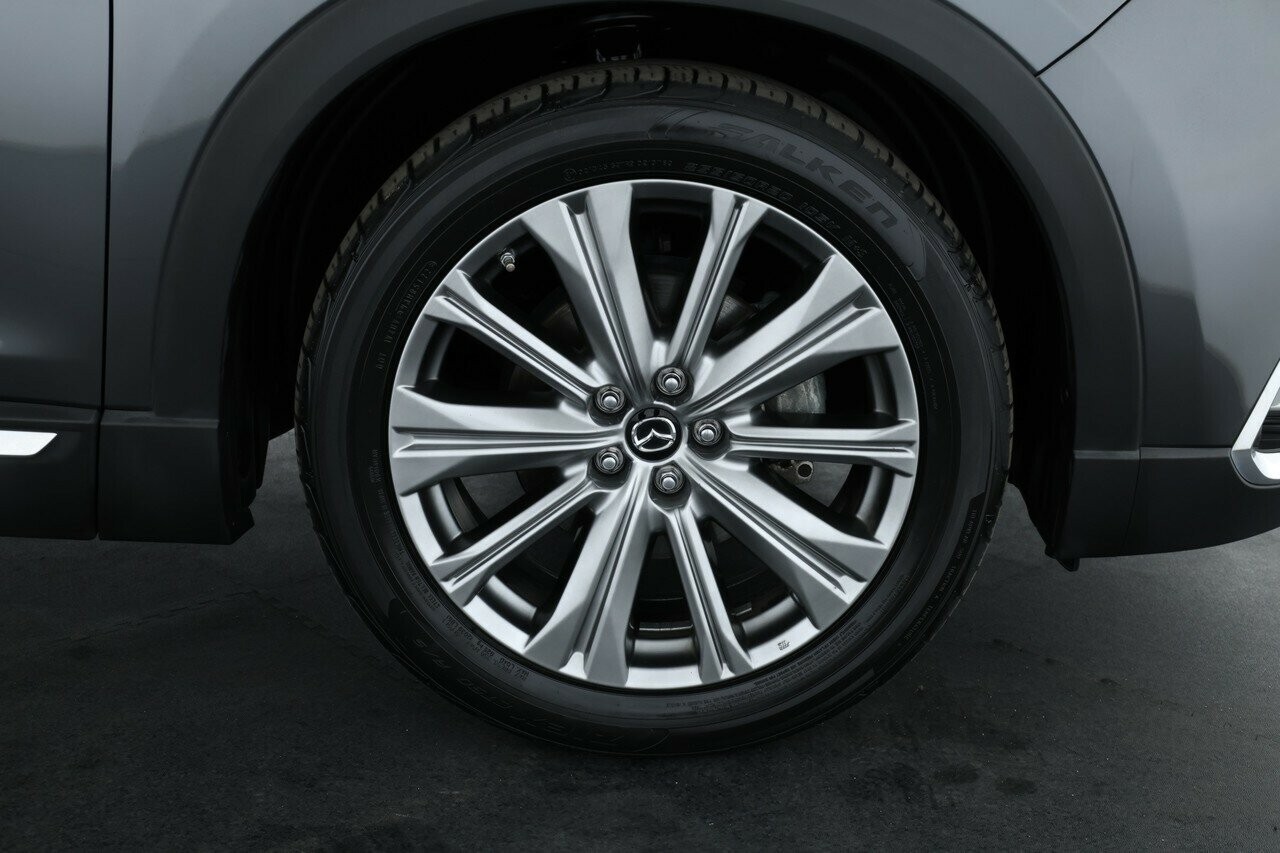 Mazda Cx-9 image 4