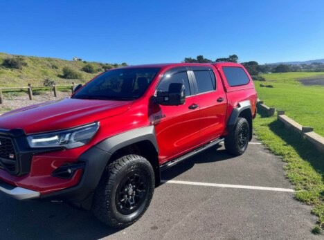 Toyota Hilux image 3