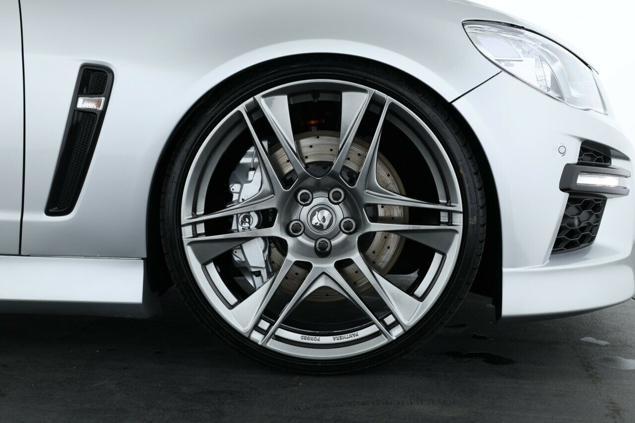 Holden Special Vehicles Gts image 4