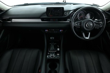 https://vehicle-cdn.autoleague.cloud/32409_61039113_37.jpg