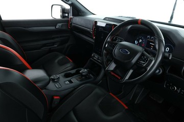 https://vehicle-cdn.autoleague.cloud/32409_61039118_21.jpg