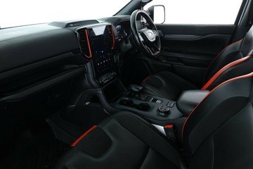https://vehicle-cdn.autoleague.cloud/32409_61039118_35.jpg