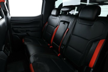 https://vehicle-cdn.autoleague.cloud/32409_61039118_36.jpg