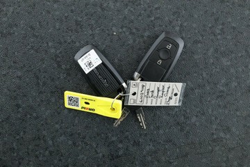 https://vehicle-cdn.autoleague.cloud/32409_61039118_39.jpg