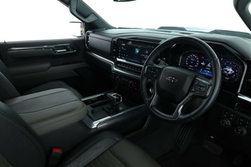 https://vehicle-cdn.autoleague.cloud/32409_61039133_20.jpg