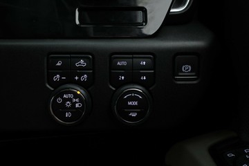 https://vehicle-cdn.autoleague.cloud/32409_61039133_30.jpg