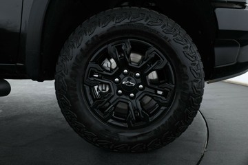 https://vehicle-cdn.autoleague.cloud/32409_61039133_4.jpg