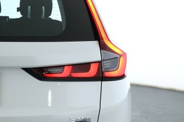 https://vehicle-cdn.autoleague.cloud/32409_61039144_15.jpg