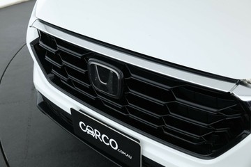 https://vehicle-cdn.autoleague.cloud/32409_61039144_8.jpg
