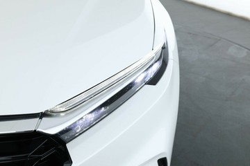 https://vehicle-cdn.autoleague.cloud/32409_61039144_9.jpg
