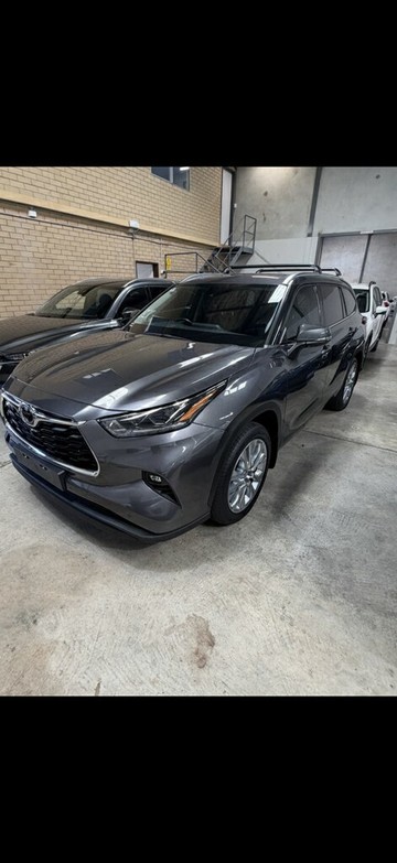 https://vehicle-cdn.autoleague.cloud/32409_61039165_19.jpg
