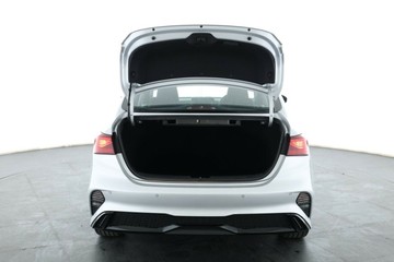 https://vehicle-cdn.autoleague.cloud/32409_61039184_15.jpg