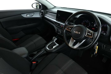 https://vehicle-cdn.autoleague.cloud/32409_61039184_20.jpg