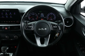 https://vehicle-cdn.autoleague.cloud/32409_61039184_21.jpg
