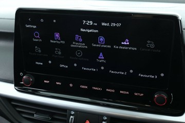 https://vehicle-cdn.autoleague.cloud/32409_61039184_24.jpg