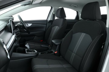 https://vehicle-cdn.autoleague.cloud/32409_61039184_33.jpg