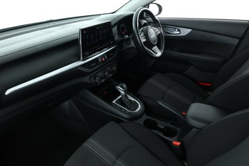 https://vehicle-cdn.autoleague.cloud/32409_61039184_34.jpg