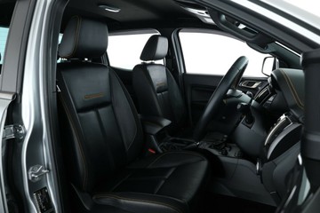 https://vehicle-cdn.autoleague.cloud/32409_61039194_19.jpg