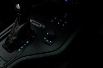 https://vehicle-cdn.autoleague.cloud/32409_61039194_28.jpg
