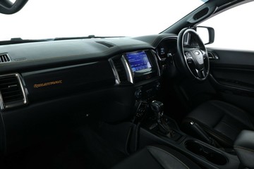 https://vehicle-cdn.autoleague.cloud/32409_61039194_33.jpg
