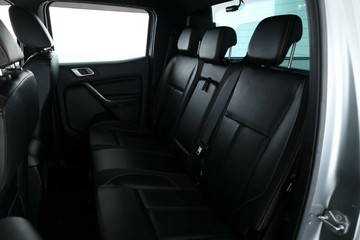 https://vehicle-cdn.autoleague.cloud/32409_61039194_34.jpg