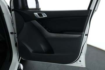 https://vehicle-cdn.autoleague.cloud/32409_61039253_18.jpg