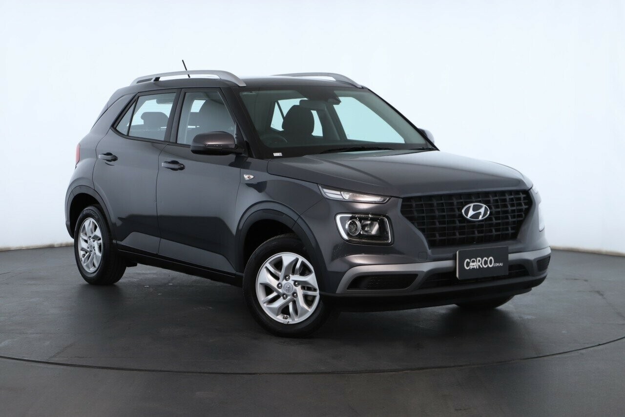 Hyundai Venue image 1