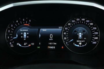 https://vehicle-cdn.autoleague.cloud/32409_61039332_23.jpg
