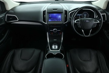 https://vehicle-cdn.autoleague.cloud/32409_61039332_38.jpg
