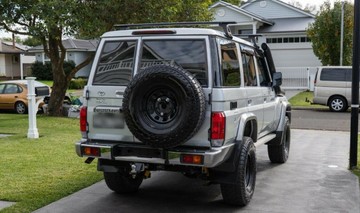 https://vehicle-cdn.autoleague.cloud/32409_61039341_25.jpg