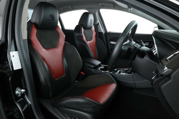 https://vehicle-cdn.autoleague.cloud/32409_61039360_19.jpg